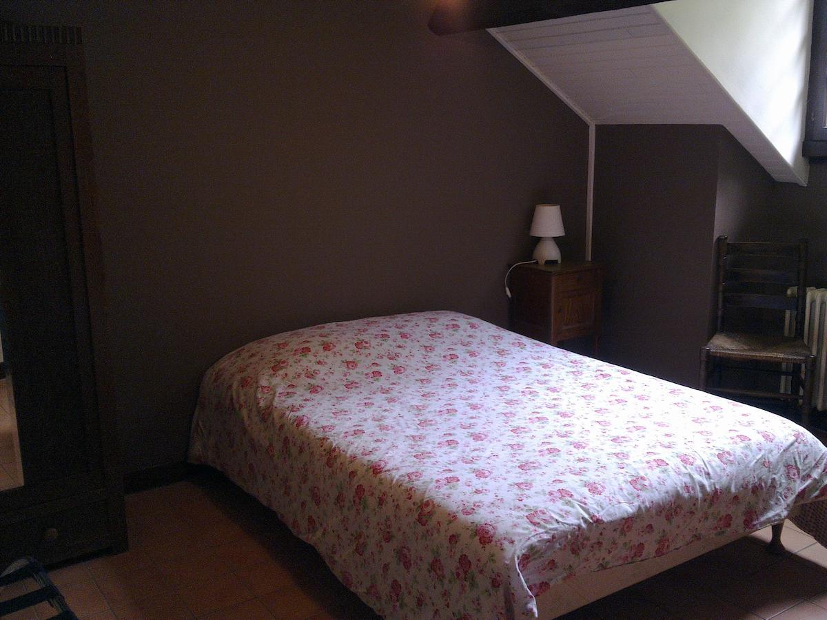 Auberge Les Myrtilles Couflens Rom bilde